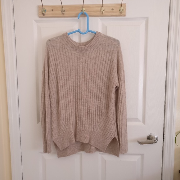 Abercrombie & Fitch Sweaters - A&F Ribbed Pullover Sweater XS Cream